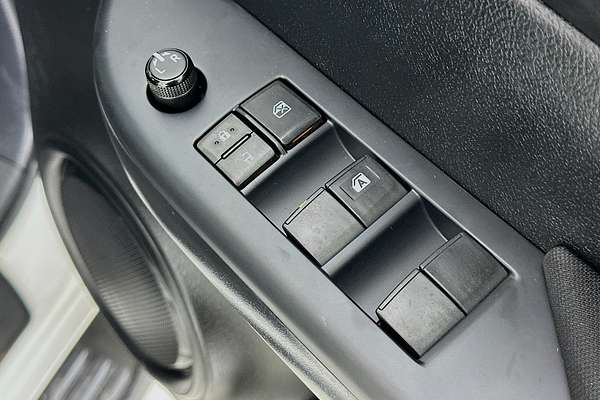 2022 Toyota HILUX SR (4x4) GUN126R 4X4
