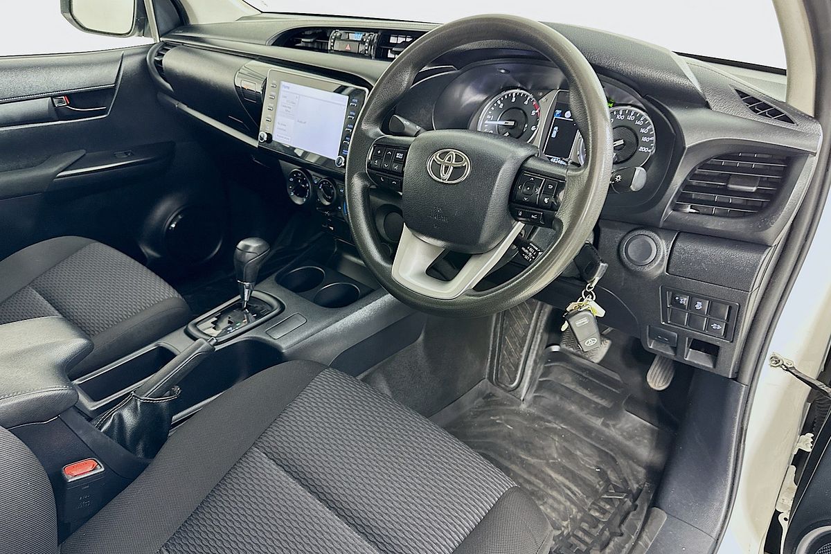 2020 Toyota HILUX WORKMATE HI-RIDER GUN135R FACELIFT REAR WHEEL DRIVE
