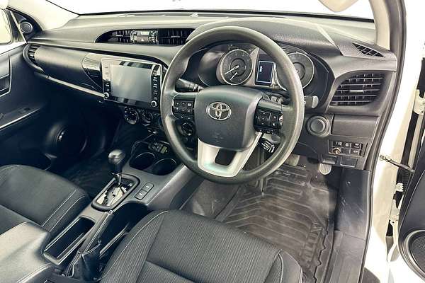 2023 Toyota HILUX SR (4x4) GUN126R 4X4