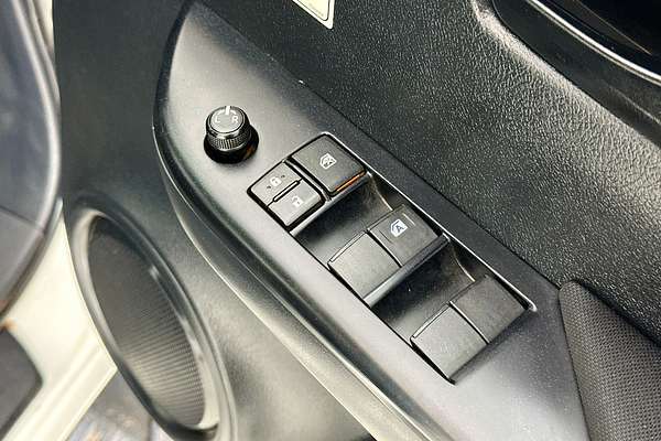 2021 Toyota HILUX SR (4x4) GUN126R FACELIFT 4X4