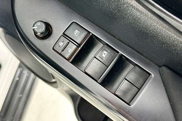 2022 Toyota HILUX SR (4x4) GUN126R 4X4