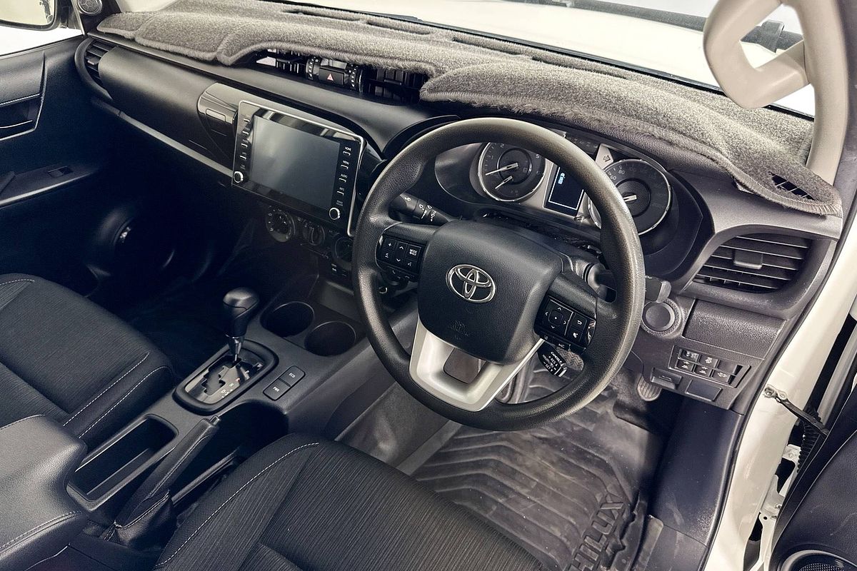 2022 Toyota HILUX SR (4x4) GUN126R 4X4