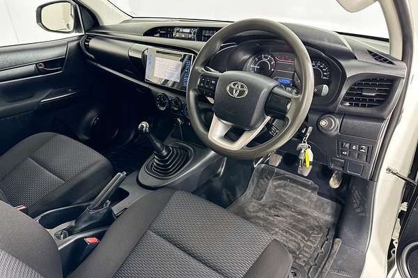 2016 Toyota Hilux WORKMATE GUN122R REAR WHEEL DRIVE
