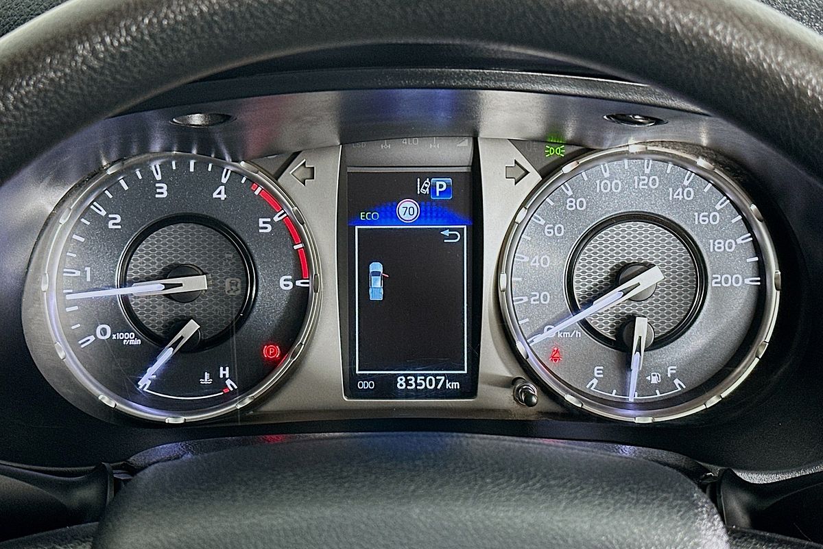 2021 Toyota HILUX SR (4x4) GUN126R FACELIFT 4X4