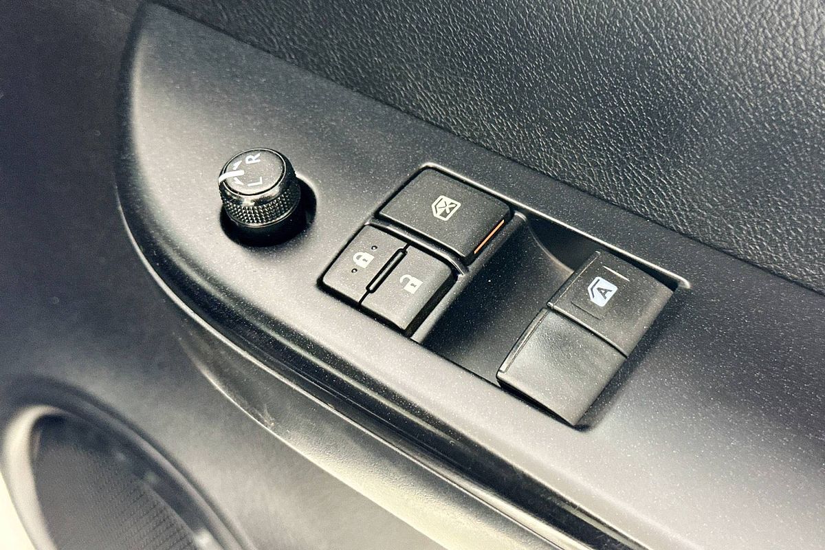 2019 Toyota HILUX WORKMATE (4x4) GUN125R MY19 4X4