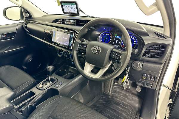 2019 Toyota HILUX SR HI-RIDER GUN136R MY19 UPGRADE REAR WHEEL DRIVE