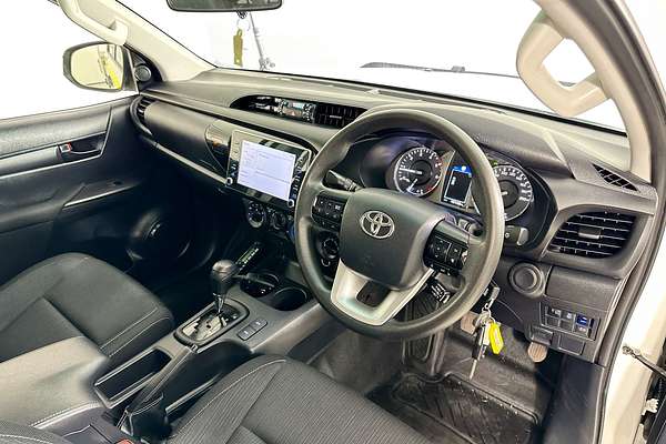 2022 Toyota HILUX SR (4x4) GUN126R 4X4