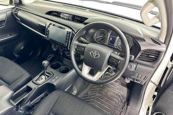 2024 Toyota HILUX SR (4x4) GUN126R 4X4