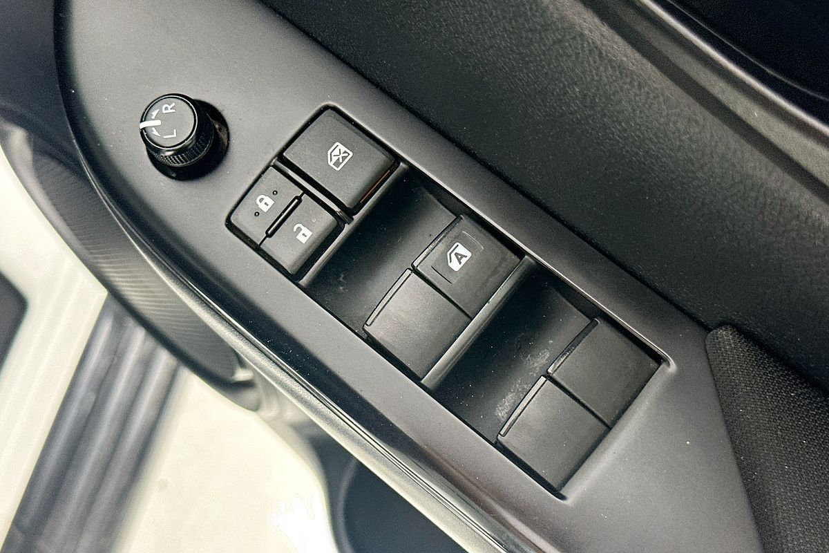 2019 Toyota HILUX WORKMATE (4x4) GUN125R MY19 4X4