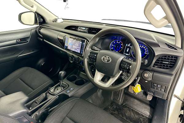 2020 Toyota HILUX SR (4x4) GUN126R MY19 UPGRADE 4X4