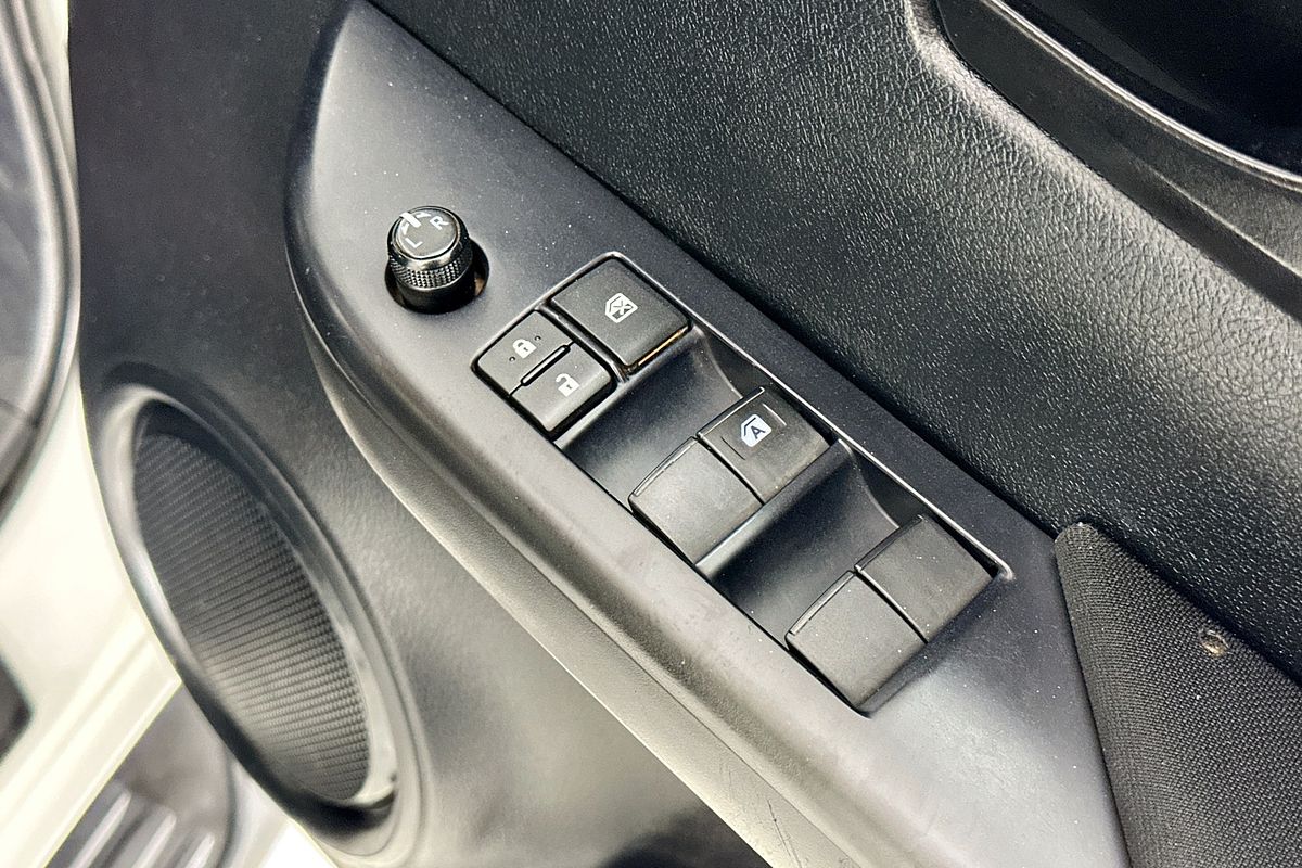 2022 Toyota HILUX SR (4x4) GUN126R 4X4