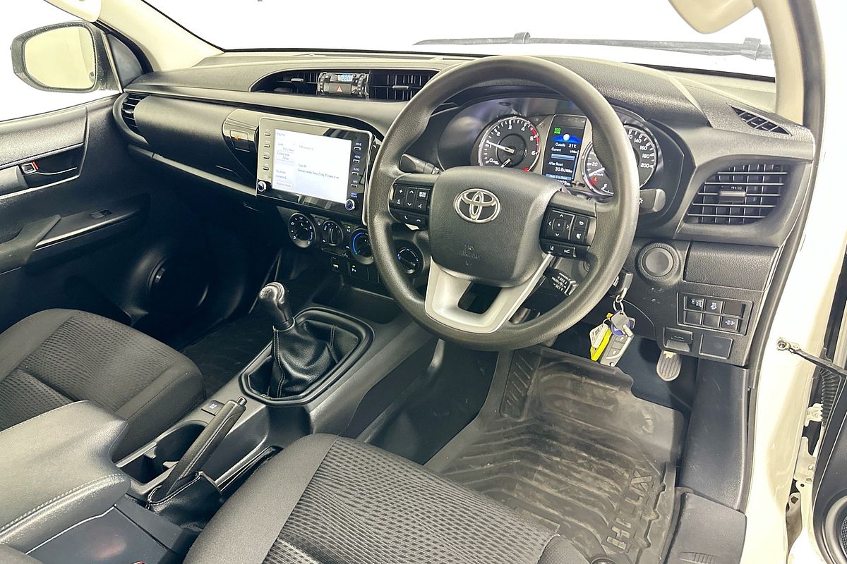 2020 Toyota HILUX SR (4x4) GUN126R MY19 UPGRADE 4X4