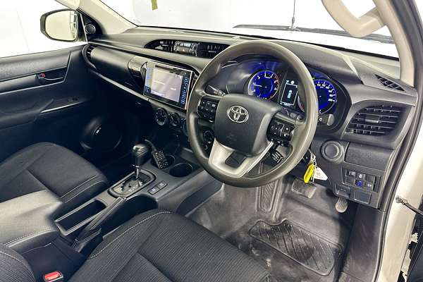 2020 Toyota HILUX SR (4x4) GUN126R MY19 UPGRADE 4X4
