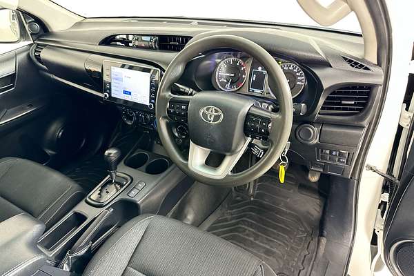 2022 Toyota HILUX SR (4x4) GUN126R 4X4