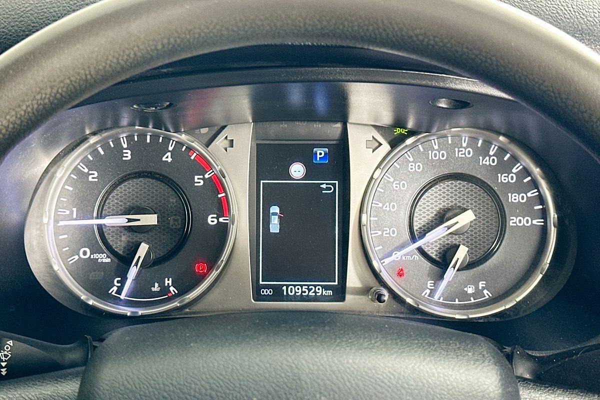 2022 Toyota HILUX SR (4x4) GUN126R 4X4