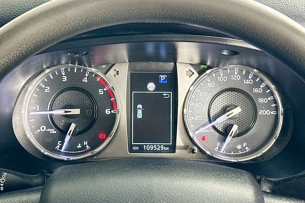 2022 Toyota HILUX SR (4x4) GUN126R 4X4