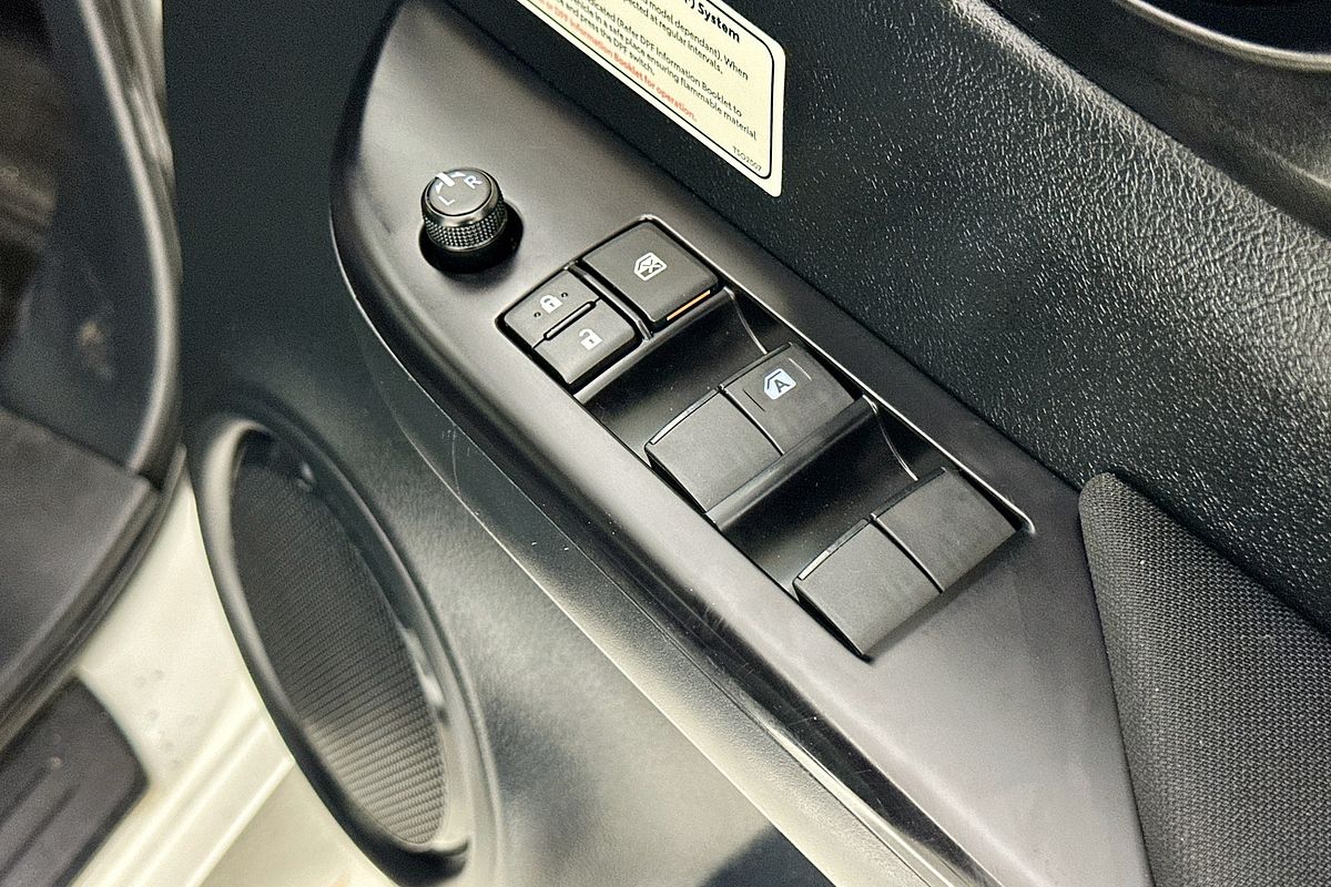 2021 Toyota HILUX WORKMATE (4x4) GUN125R FACELIFT 4X4