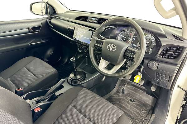 2020 Toyota HILUX WORKMATE HI-RIDER GUN135R FACELIFT 4x2