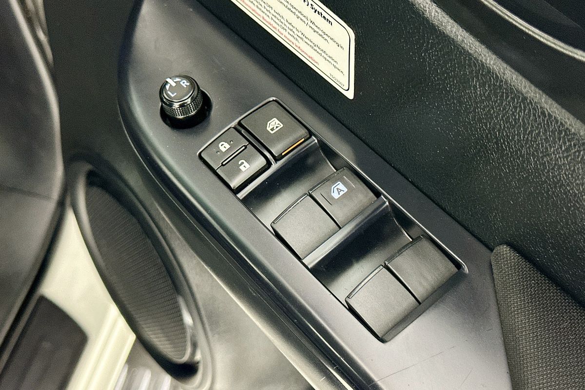 2022 Toyota HILUX SR (4x4) GUN126R 4X4