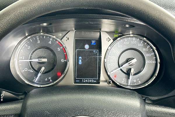 2021 Toyota HILUX SR (4x4) GUN126R FACELIFT 4X4