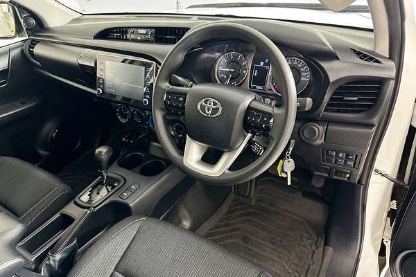 2023 Toyota HILUX SR (4x4) GUN126R 4X4