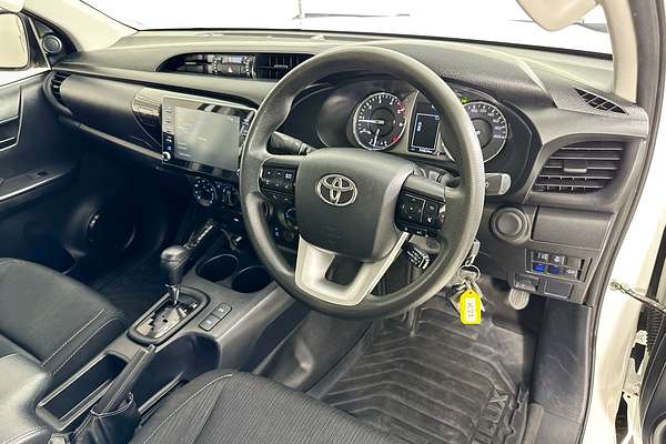 2023 Toyota HILUX SR (4x4) GUN126R 4X4