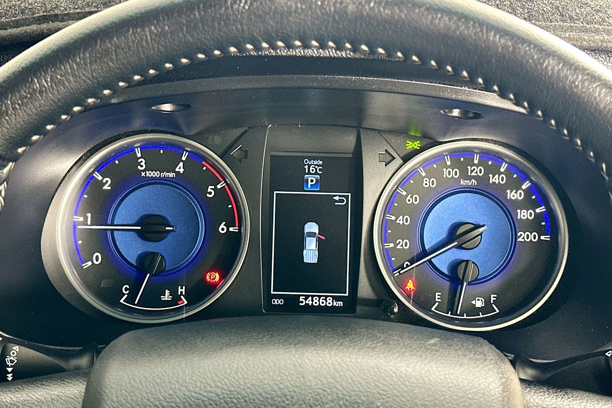 2019 Toyota HILUX SR5 (4x4) GUN126R MY19 4X4