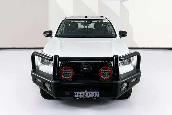 2020 Toyota HILUX SR (4x4) GUN126R MY19 UPGRADE 4X4