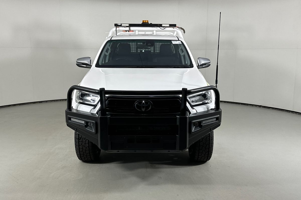2021 Toyota HILUX SR5 (4x4) GUN126R FACELIFT 4X4