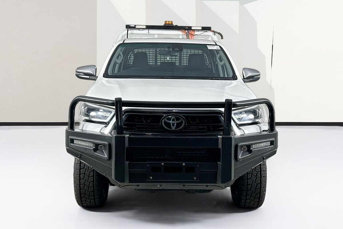 2021 Toyota HILUX SR5 (4x4) GUN126R FACELIFT 4X4