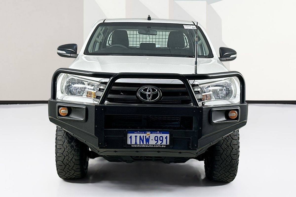 2017 Toyota HILUX SR (4x4) GUN126R MY17 4X4