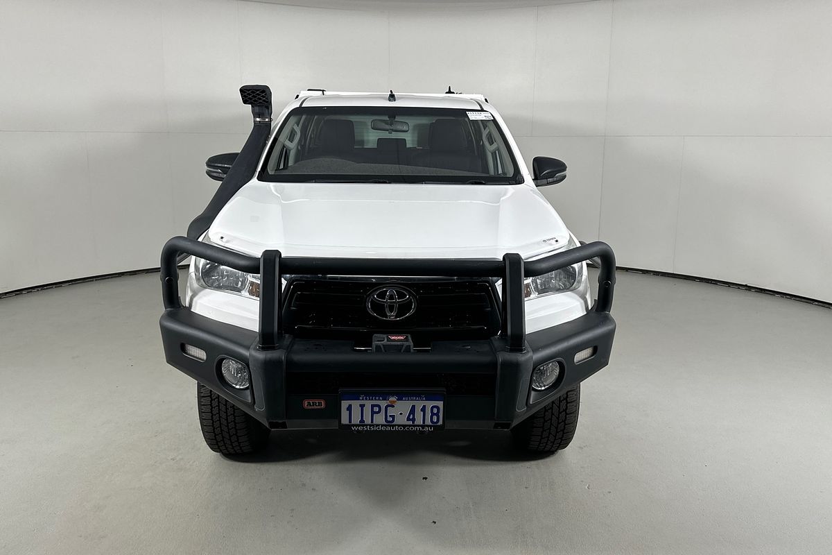 2018 Toyota HILUX SR (4x4) GUN126R MY19 4X4