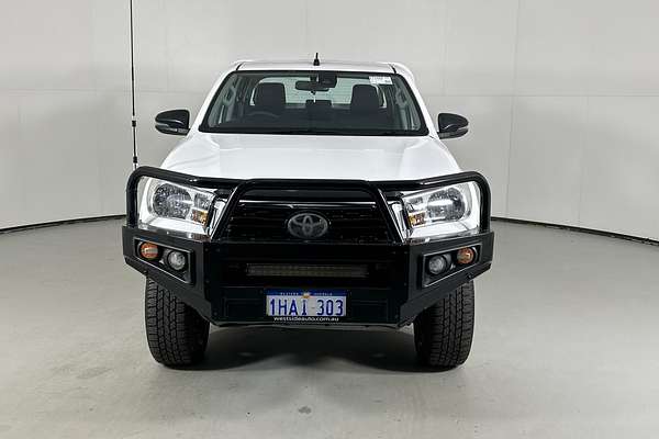 2020 Toyota HILUX SR (4x4) GUN126R MY19 UPGRADE 4X4