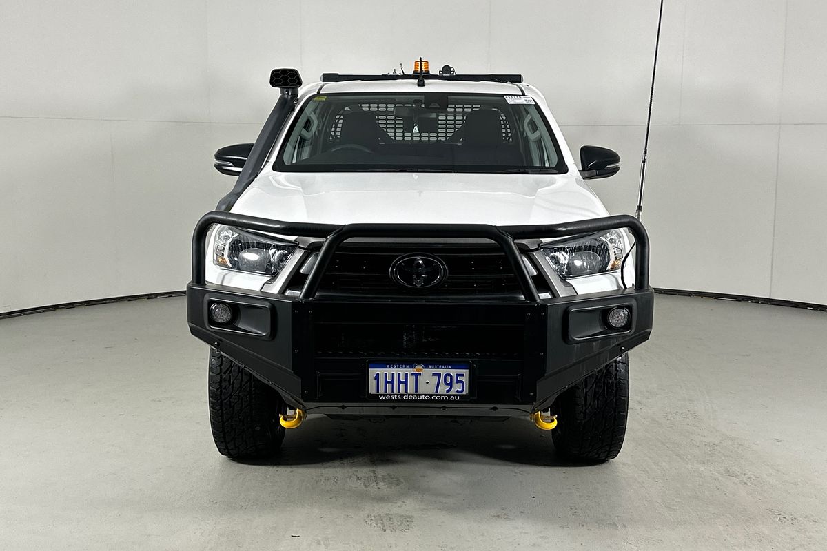 2021 Toyota HILUX SR (4x4) GUN126R FACELIFT 4X4