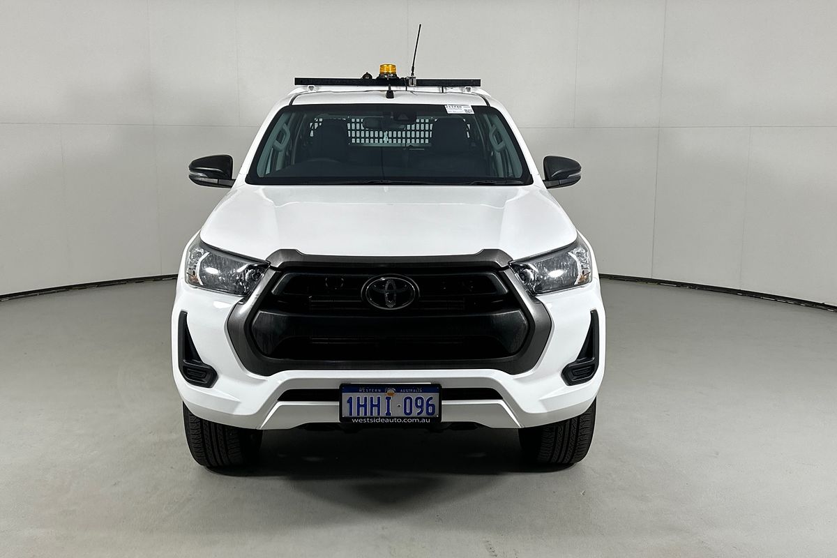 2021 Toyota HILUX SR (4x4) GUN126R 4X4