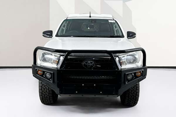 2019 Toyota HILUX SR (4x4) GUN126R MY19 4X4