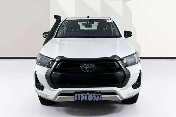 2020 Toyota HILUX SR (4x4) GUN126R FACELIFT 4X4