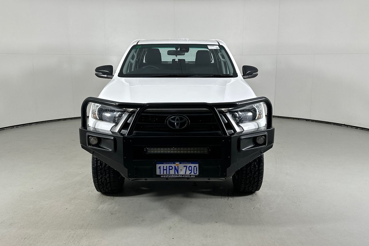 2022 Toyota HILUX SR (4x4) GUN126R 4X4
