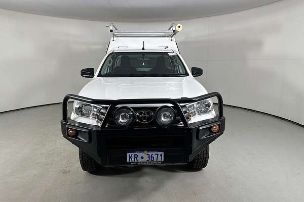 2018 Toyota HILUX SR (4x4) GUN126R MY17 4X4