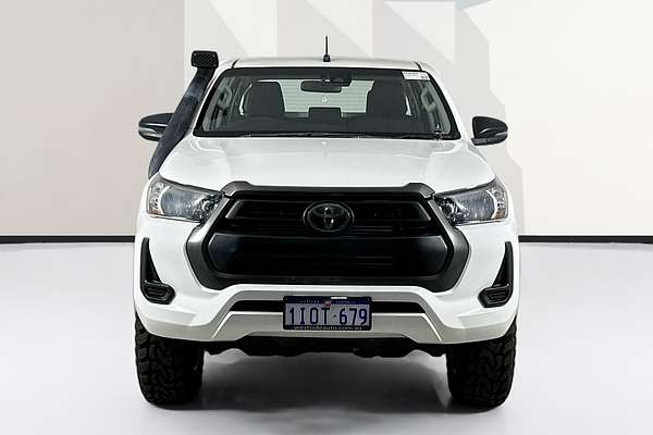 2021 Toyota HILUX SR (4x4) GUN126R FACELIFT 4X4