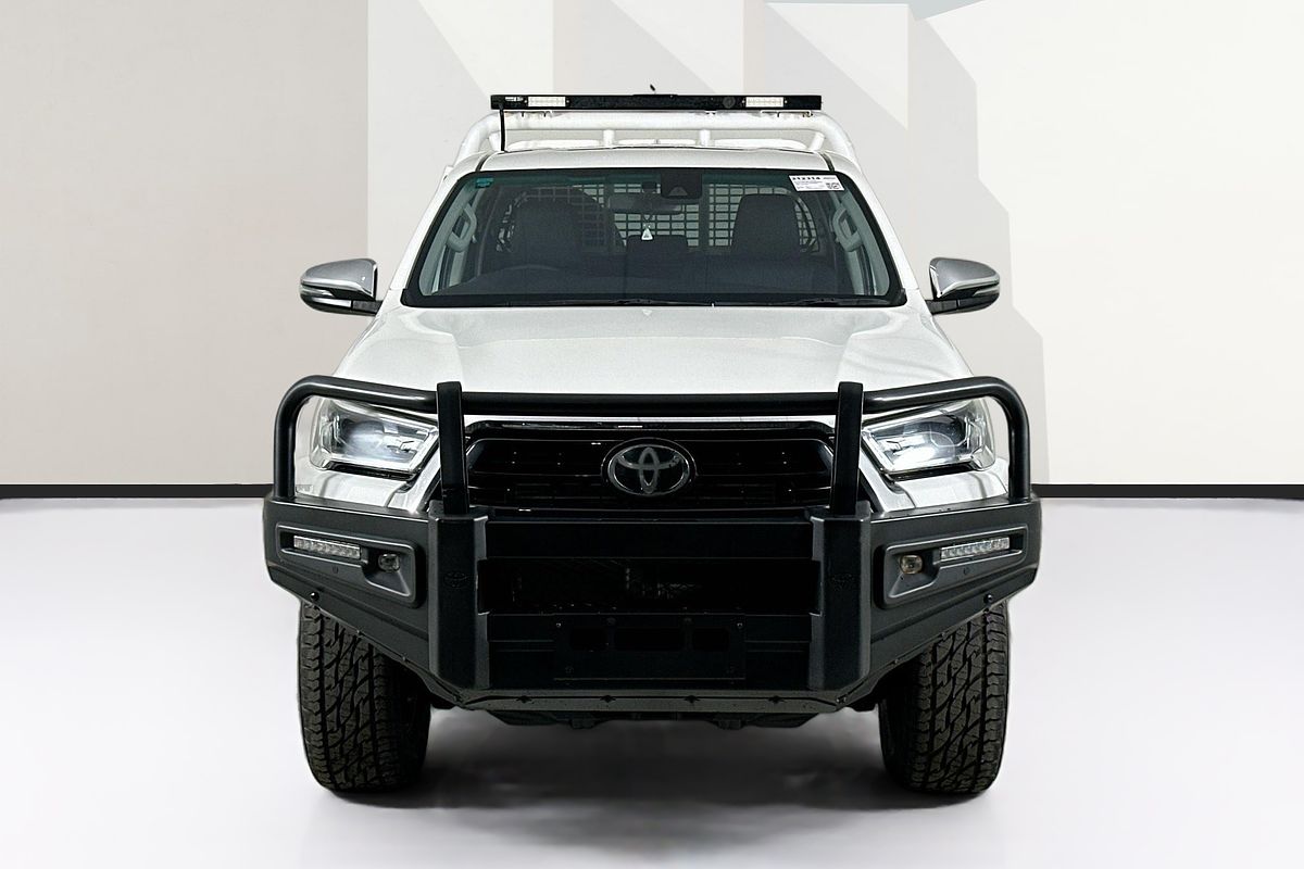 2021 Toyota HILUX SR5 (4x4) GUN126R FACELIFT 4X4