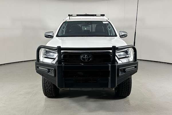 2021 Toyota HILUX SR5 (4x4) GUN126R FACELIFT 4X4