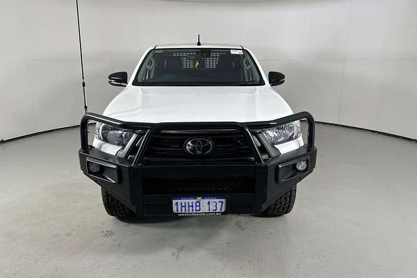 2021 Toyota HILUX SR (4x4) GUN126R FACELIFT 4X4