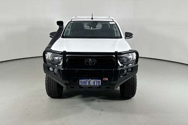 2021 Toyota HILUX SR (4x4) GUN126R FACELIFT 4X4