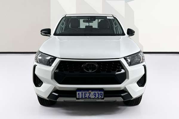 2024 Toyota Hilux SR 48V GUN126R 4X4