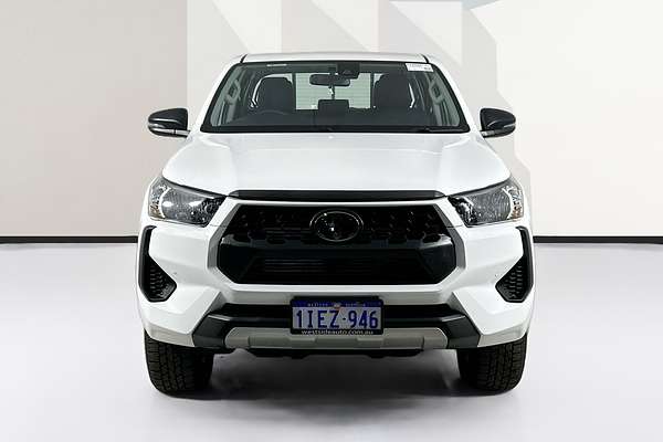2024 Toyota Hilux SR 48V GUN126R 4X4