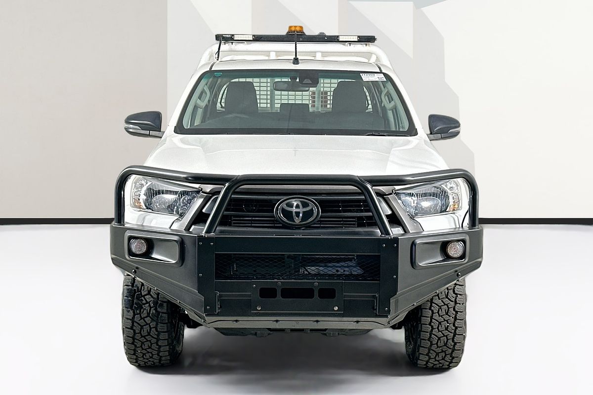 2021 Toyota HILUX SR (4x4) GUN126R FACELIFT 4X4