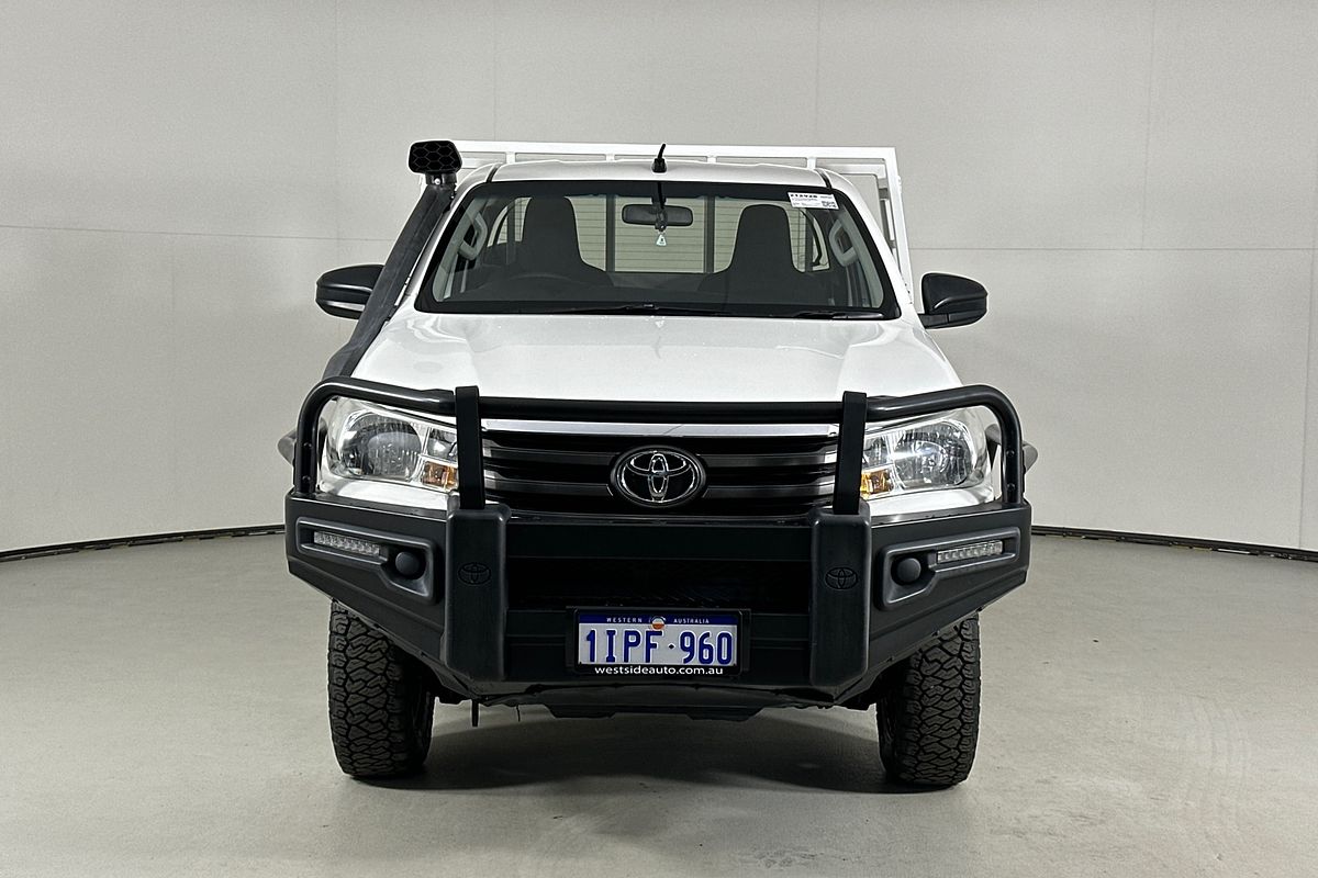 2016 Toyota HILUX SR (4x4) GUN126R 4X4
