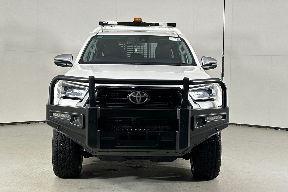 2021 Toyota HILUX SR5 (4x4) GUN126R FACELIFT 4X4