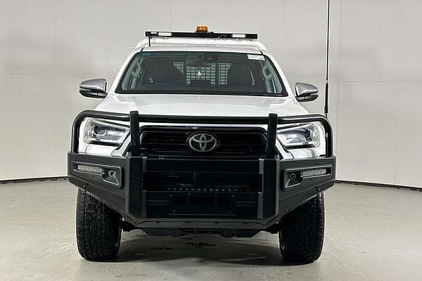 2021 Toyota HILUX SR5 (4x4) GUN126R FACELIFT 4X4